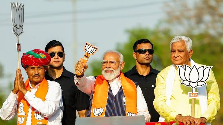 Indian politics is a game of notes, BJP has outdone everyone